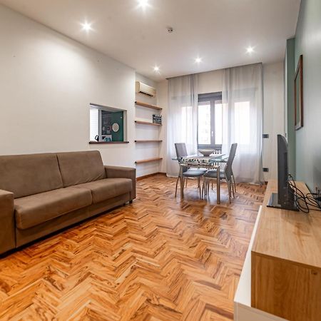 Cozy And Design Rome - Metro Malatesta Apartment Bagian luar foto